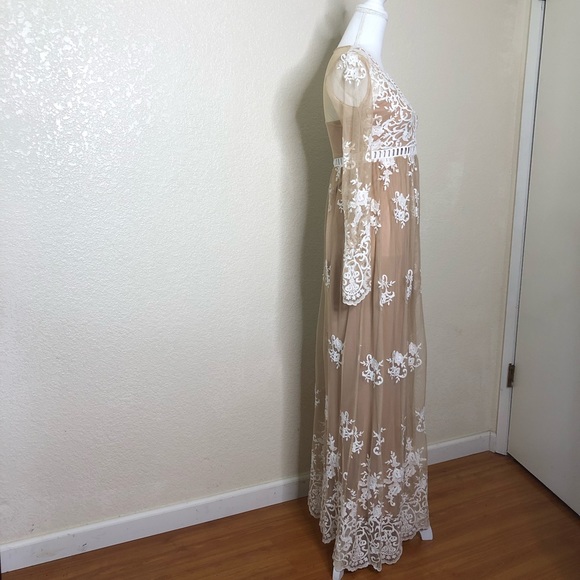 Forever 21 Maxi Dress Nude White Embroidered - Picture 2 of 11